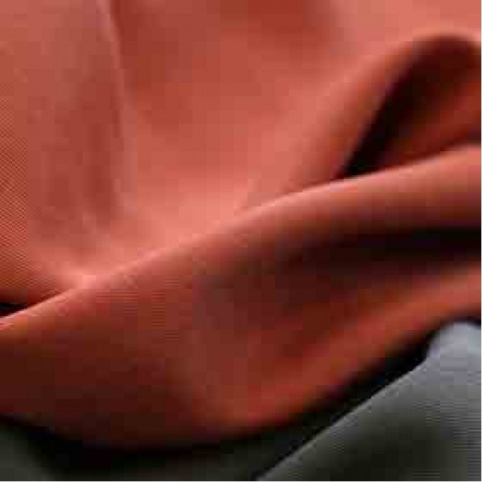 Tessuto Tencel Di Saia Scatola a Sorpresa 10 x 1 Metro - (Outlet Del Tessuto)