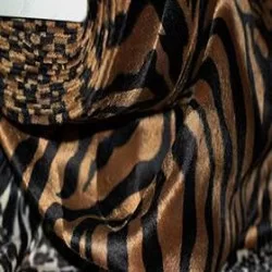 Tissu Velboa Boite Surprise 10 x 1 Mètre Tissu Velboa Boite Surprise 10 x 1 Mètre