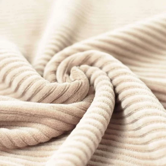 Zeldzaamheid auditorium Goedaardig Brede ribfluweel jersey stof licht beige kopen? Vanaf €6,00 per meter