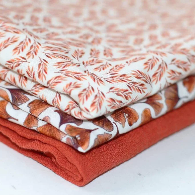 Poplin Katoen Digitale Print - Kleine Olijftak Burnt Orange Poplin Katoen Digitale Print - Kleine Olijftak Burnt Orange - (Katoenen Poplin Bedrukt )