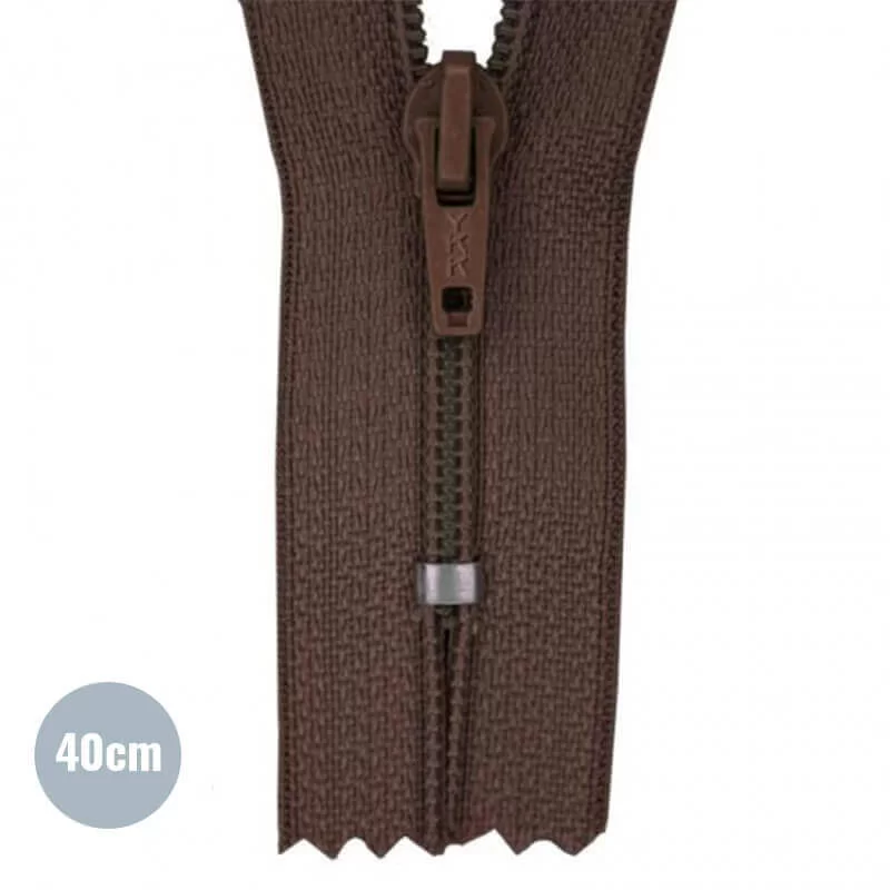 Japonrits YKK Bruin (570) 40CM Nylon Niet Deelbaar