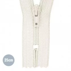 Japonrits YKK Ecru (841) 25CM Nylon Niet Deelbaar Japonrits YKK Ecru (841) 25CM Nylon Niet Deelbaar