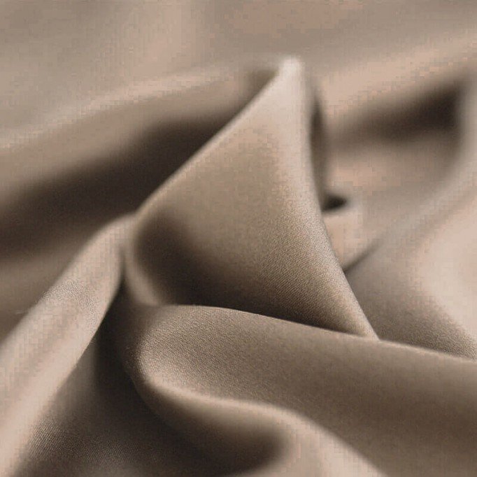 Stretch Satijn Stof Deluxe Taupe - (Mode Stoffen)