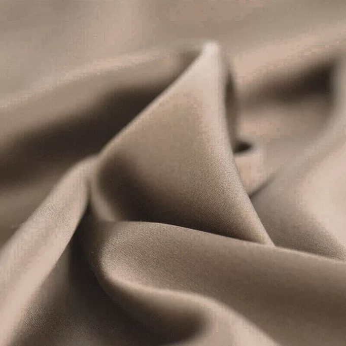 Stretch Satijn Stof Deluxe Taupe - (Mode Stoffen)