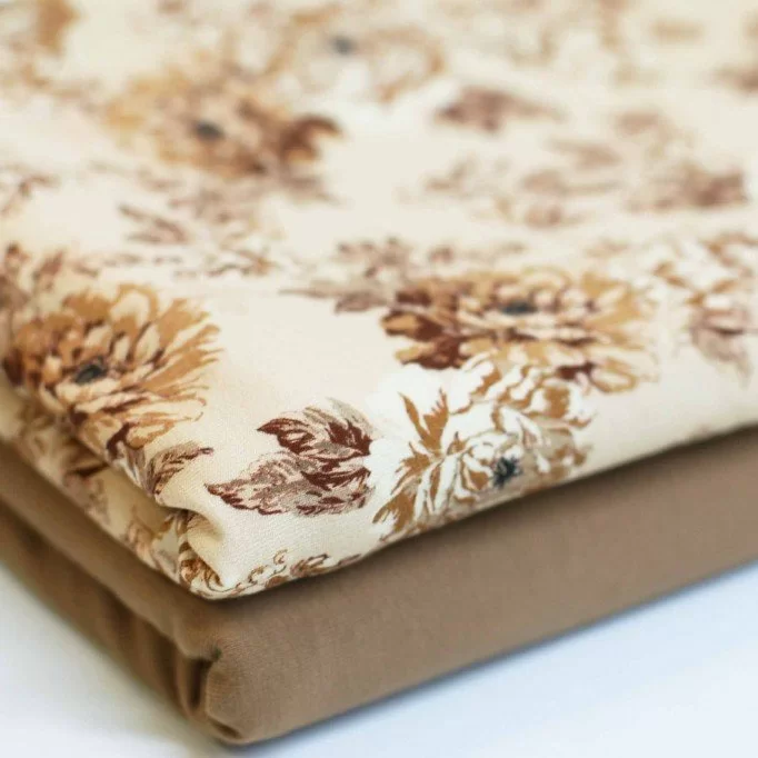 Jersey Coton Impression Numérique - Artistique Fleur Beige Jersey Coton Impression Numérique - Artistique Fleur Beige - (Jersey Coton Impression Numérique)