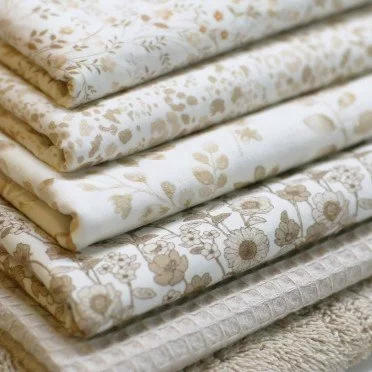 Cotton Poplin Digital Print - Beige Leaves Cotton Poplin Digital Print - Beige Leaves - (Cotton Poplin Printed)