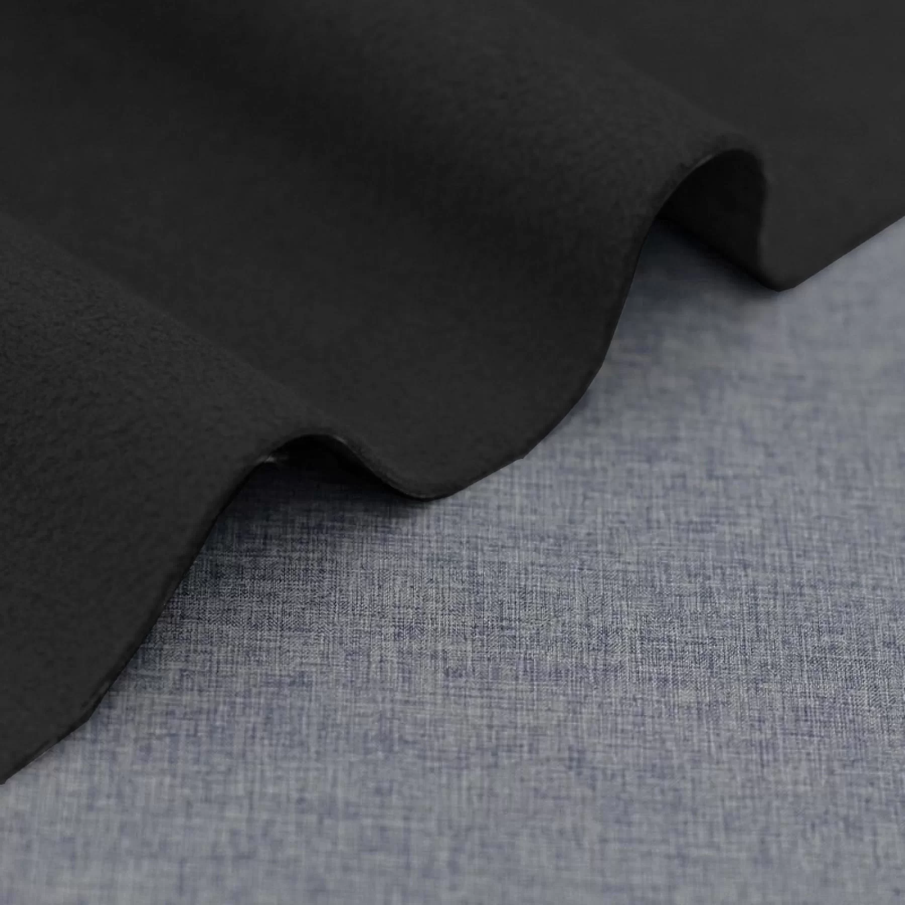 Tessuto Softshell Impermeabile Al Metro – 95% Poliestere 5% Lycra, Antivento, Traspirante, Con Interno In Pile, 145x100 Cm, Ideale Per Giacche E Sport