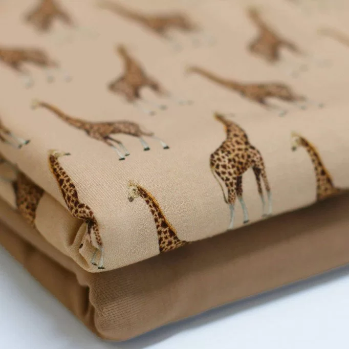 Tissu French Terry Imprimé Numérique - Girafes Tissu French Terry Imprimé Numérique - Girafes - (Tissu Sweat Imprimé )