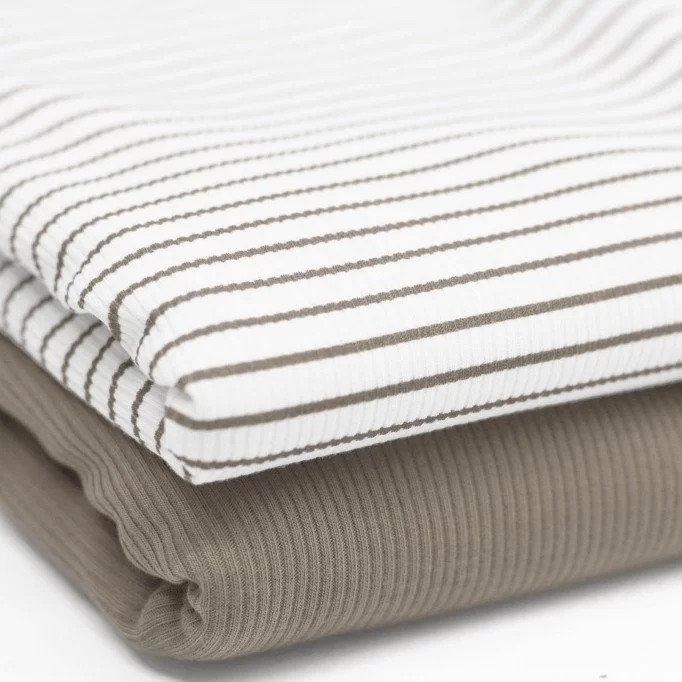 Garengeverfd Streep Rib Jersey Stof Taupe - (Jersey Stoffen)