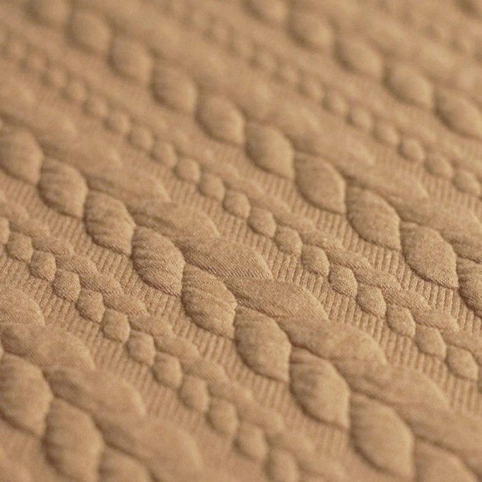 Tissu Jersey Matelassé à Motif Torsade Chameau - (Tissus De Mode)