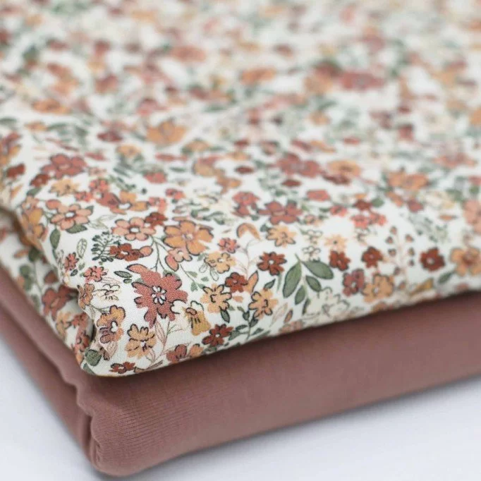 Jersey Cotton Fabric Digital Print - Trendy Flower Clay Pink | Rijs Textiles Jersey Cotton Fabric Digital Print - Trendy Flower Clay Pink - (Jersey Cotton Fabric Digital Print)