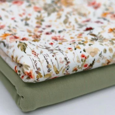 Dzianina Bawełniana Druk Cyfrowy - Jesienne Kwiaty | Rijs Textiles Dzianina Bawełniana Druk Cyfrowy - Jesienne Kwiaty Dzianina Jersey Bawełna Druk Cyfrowy