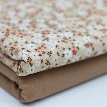 Baumwolljersey Digital - Kleine Blume Beige Rost | Rijs Textiles Baumwolljersey Digital - Kleine Blume Beige Rost - (Baumwolljersey Digitaldruck)