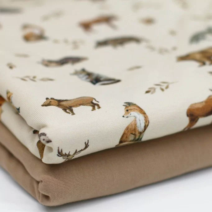 Baumwolljersey Digital - Wilde Tiere Im Wald | Rijs Textiles Baumwolljersey Digital - Wilde Tiere Im Wald - (Baumwolljersey Digitaldruck)