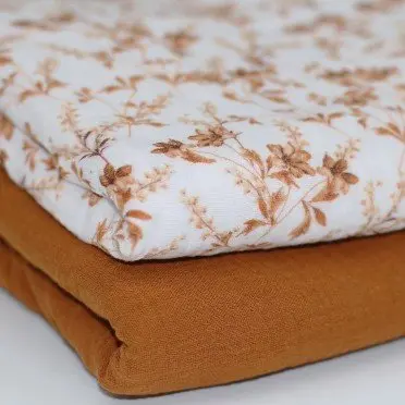 Baby Musselin Stof Digital Print - Cognac Brun Blomst - (Børnestoffer)
