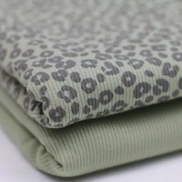 Rib Jersey Stof Bedrukt - Luipaardprint Dusty Groen - (Jersey Stoffen)