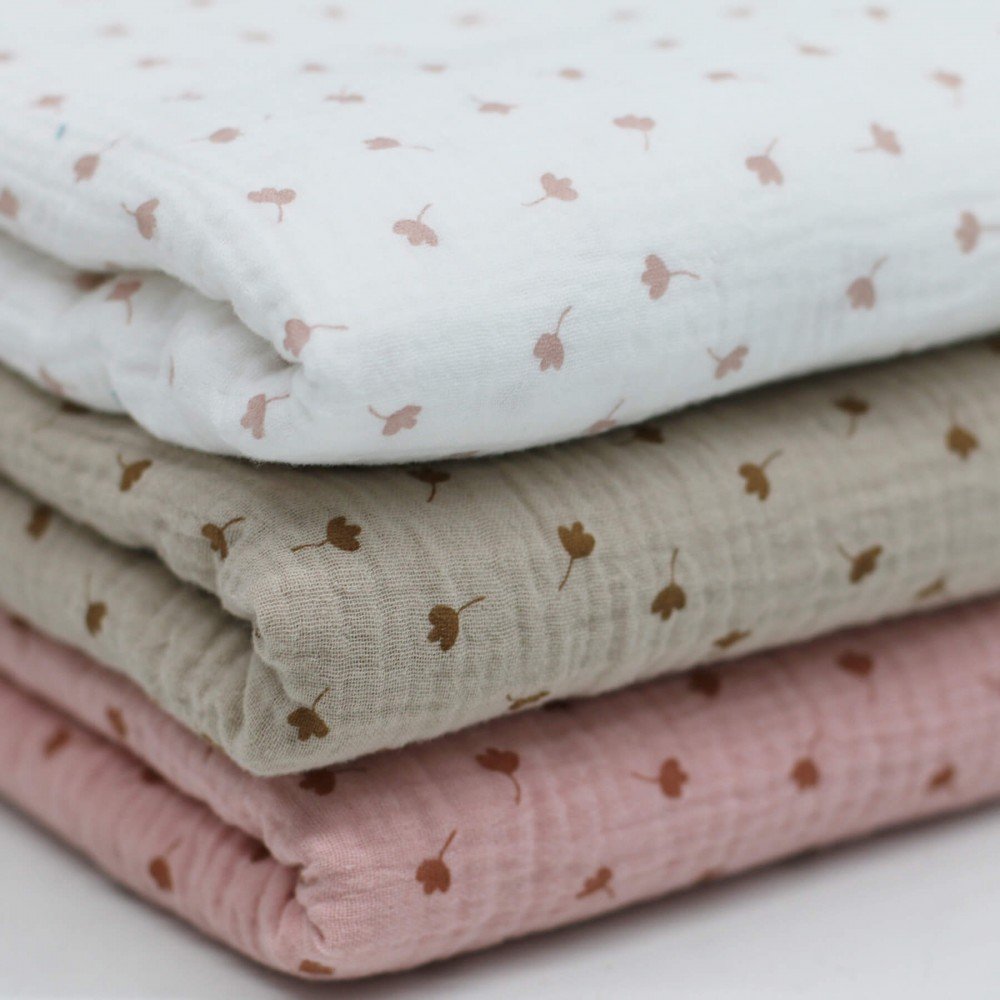 Baumwoll Musselin Stoff Bedruckt - Kleeblatt Nude Rosa Baumwoll Musselin Stoff Bedruckt - Kleeblatt Nude Rosa