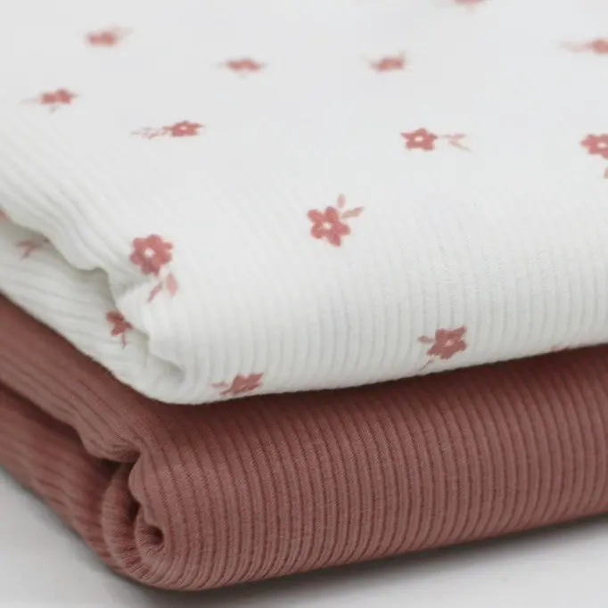 Rib Jersey Strikstof - Ditsy Blomst Råhvid Rib Jersey Strikstof - Ditsy Blomst Råhvid - (Jerseystoffer)
