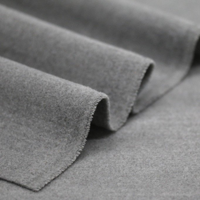 Tissu De Manteau Stretch (Flanelle Brossée) Gris Clair Melange - (Tissus De Mode)