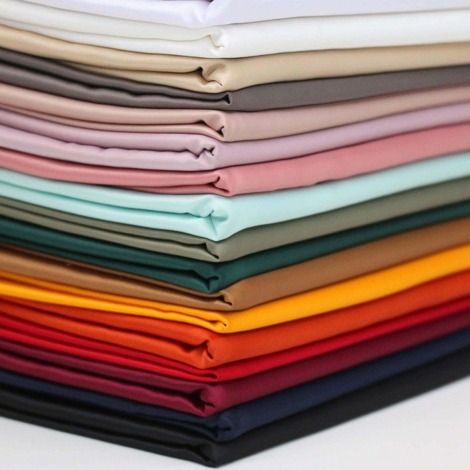 Deluxe Stretch Satin Stoff Schwarz - (Deluxe Stretch Satin Stoff)