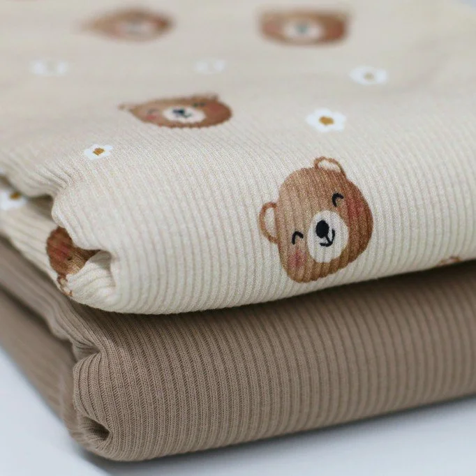Rib Jersey Stof - Lieve Beren Beige Rib Jersey Stof - Lieve Beren Beige - (Jersey Stoffen)