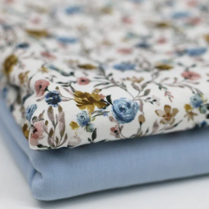 Bomuldjersey Digital Print - Blomsterguirlande Bomuldjersey Digital Print - Blomsterguirlande - (Bomuldjersey Digitaltryk)
