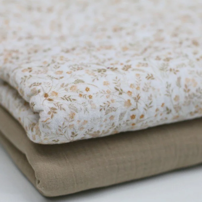 Baby Musselin Stof Digital Print - Beige Vildblomst - (Børnestoffer)