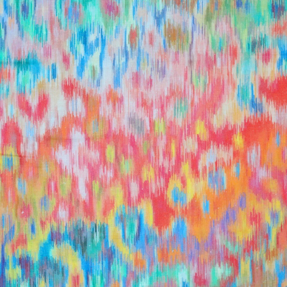 Fine Linen Fabric Digital Print - Blurry Colored Animal Fine Linen Fabric Digital Print - Blurry Colored Animal