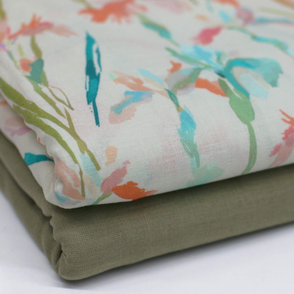Fine Linen Fabric Digital Print - Soft Blooming Fine Linen Fabric Digital Print - Soft Blooming