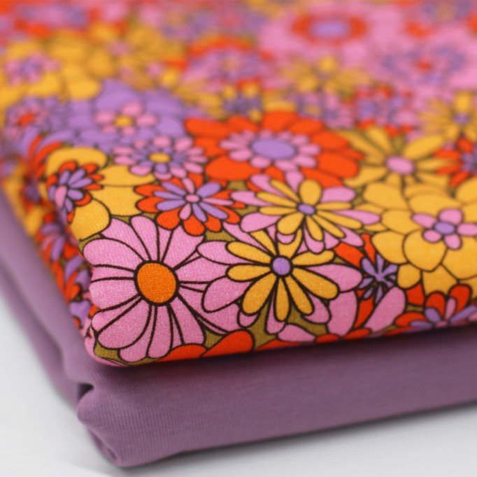 Jersey Di Cotone Stampa Digitale - Fiore Hippie Lilla Senape Jersey Di Cotone Stampa Digitale - Fiore Hippie Lilla Senape - (Jersey Di Cotone Digitale Stampata)