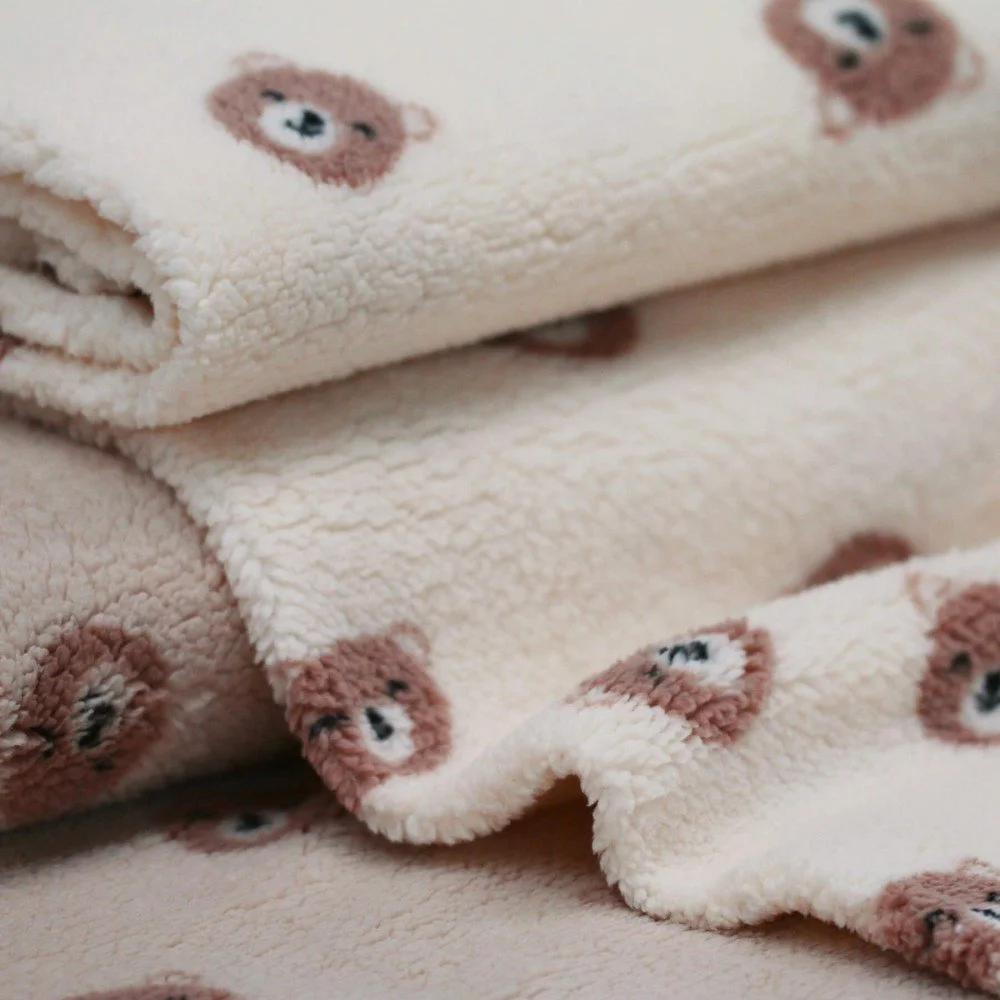 Tissu Fourrure Mouton Oursons Doux Beige Clair - (Tissu Fourrure Mouton)