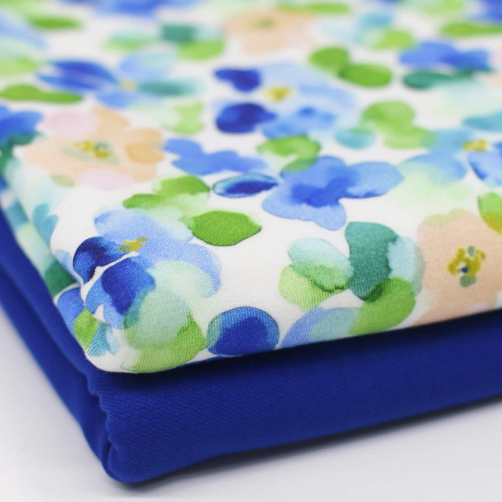 Bambusjersey Digital Mønstre - Malet Blomst Kobolt Bambusjersey Digital Mønstre - Malet Blomst Kobolt