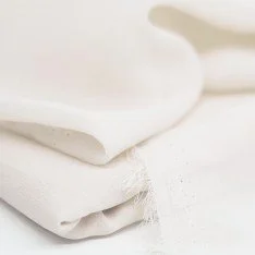 Chiffon Stof 4 Meter Stofrester Råhvid