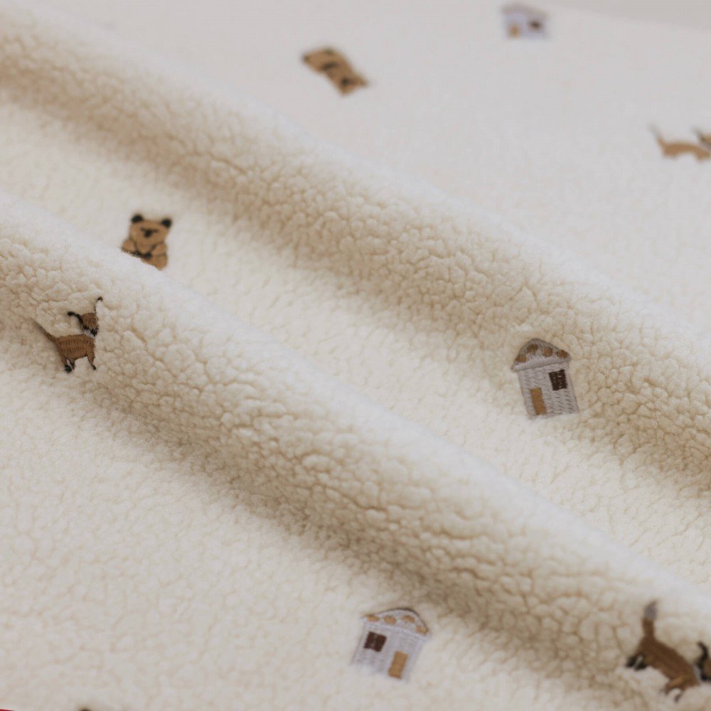 Tissu Fourrure Mouton Brodé - Animaux Des Bois