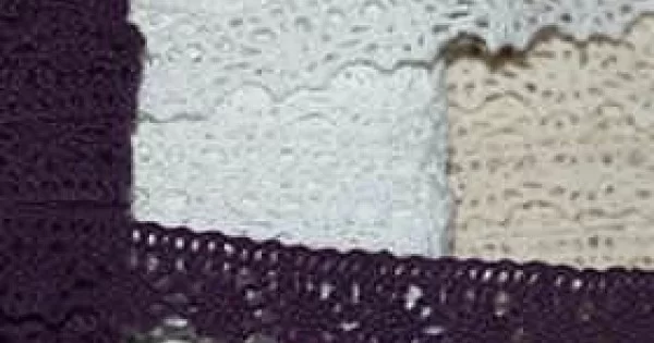 ARRANGE - Blusa Bianca In Voile Di Cotone Con Finiture In Pizzo E Laccetti Frontali | ASOS - Foto 3