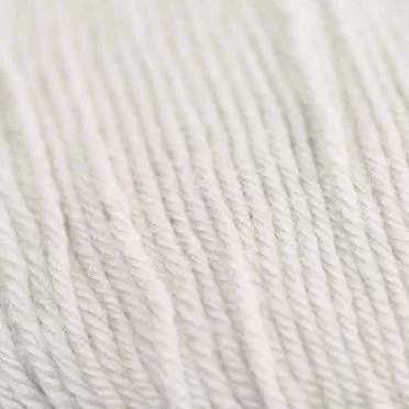 Baby Merino Superwash ISPE Naalddikte 2 - 2,5 Ecru - (Babywol / Babygaren Naalddikte 2 - 2,5)
