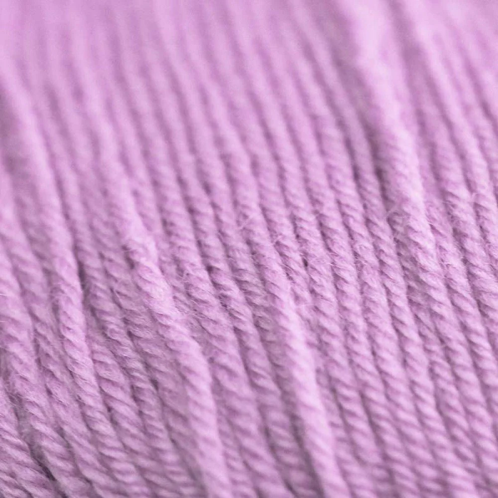 Baby Merino Garn ISPE Nål Tykkelse 2 - 2,5 Lilla Baby Merino Garn ISPE Nål Tykkelse 2 - 2,5 Lilla