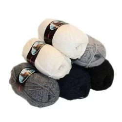 Strickwolle Paket 5 Farben 4 Stück Nadelstärke 4 