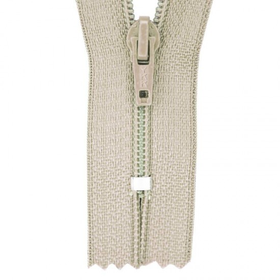 Zipper YKK Beige 15CM Nylon Zipper YKK Beige 15CM Nylon