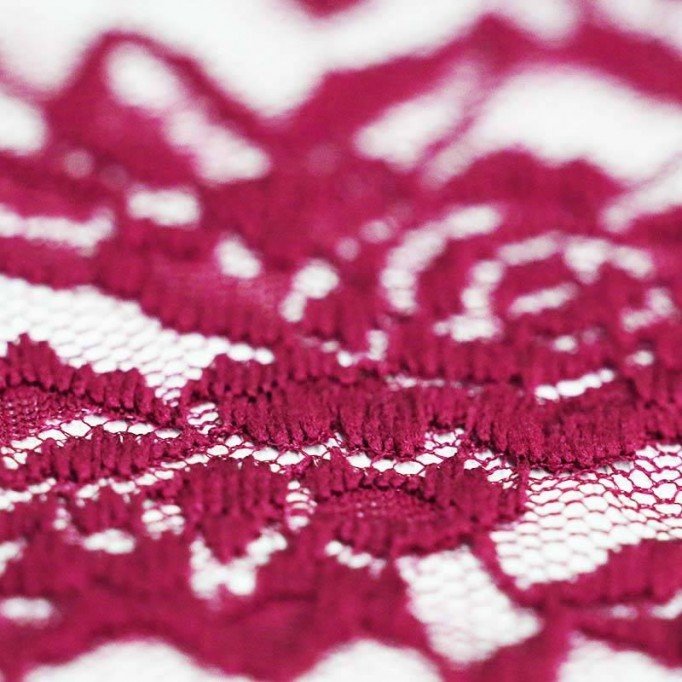 Tessuto Pizzo Stretch Fucsia - (Pizzo Tessuto)