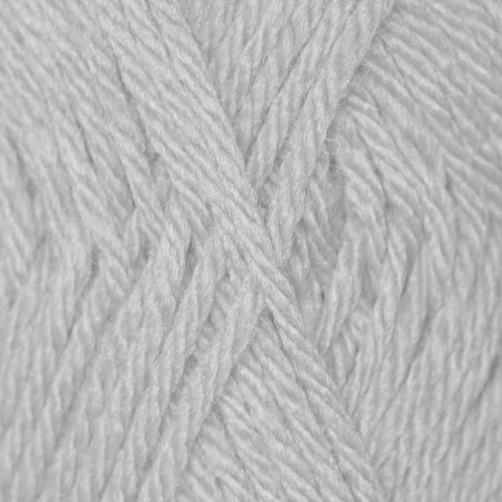 Knitting Wool ISPE Needle Size 5,5 - 6 Light Grey Knitting Wool ISPE Needle Size 5,5 - 6 Light Grey