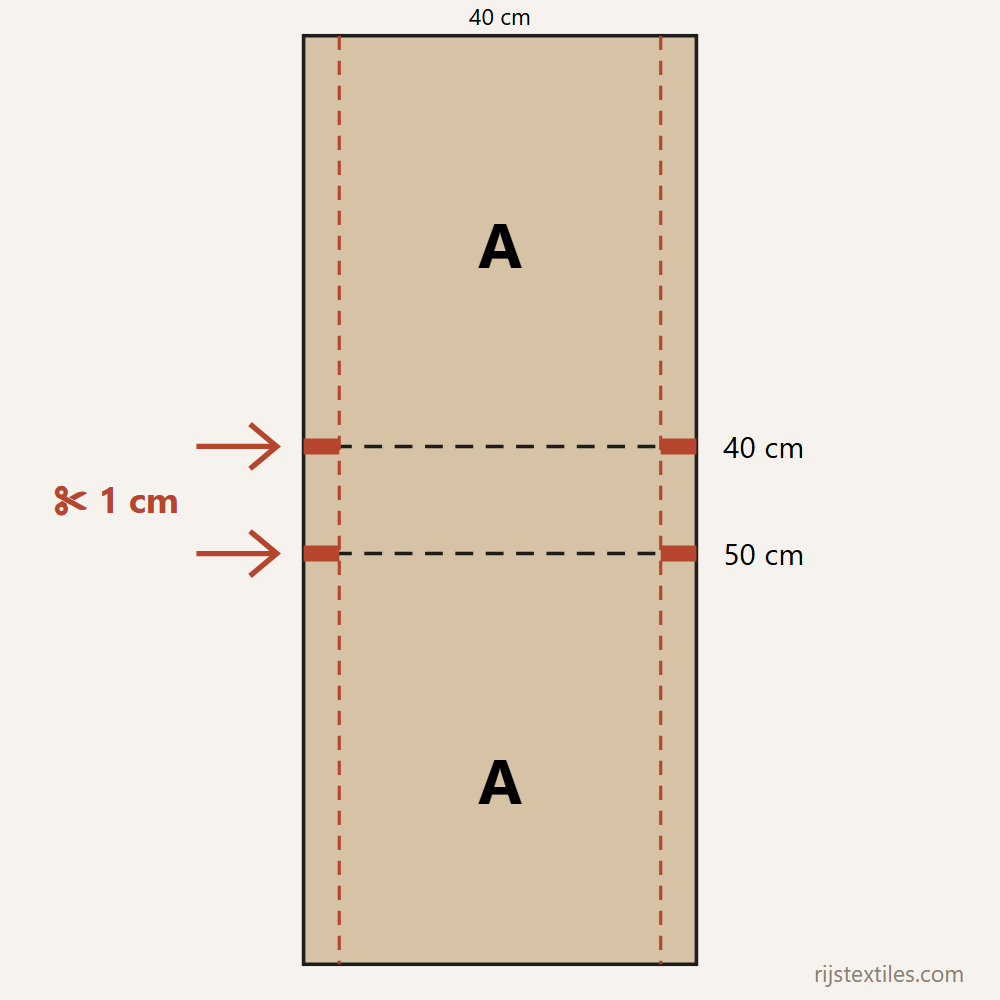Deel A van de vilten tas: op 40 en 50 cm aan beide kanten 1 cm inknippen